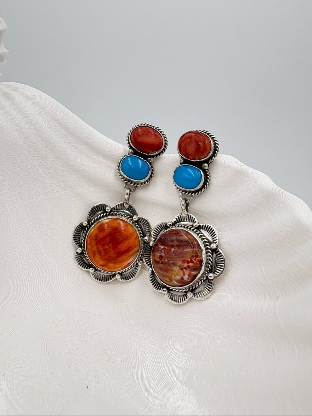 Vintage Etta Endito Navajo 925 Silver Spiny Oyster Shell & Turquoise Earrings - Picture 4 of 10